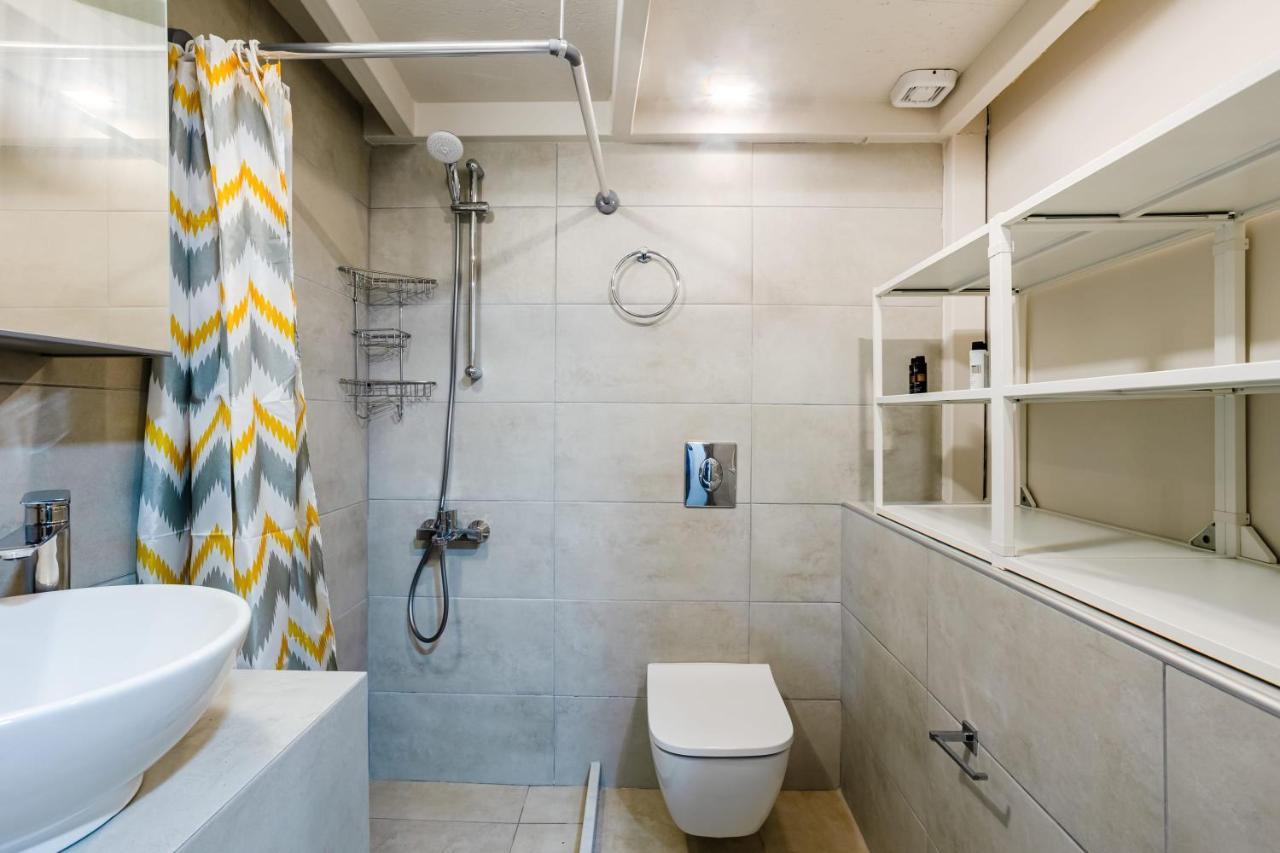 Uncover Kalamata'S Hidden Gem - Cosy City Nest Exterior photo